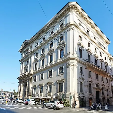 Nazionale Skyloft -luxury Penthouse Lejlighed